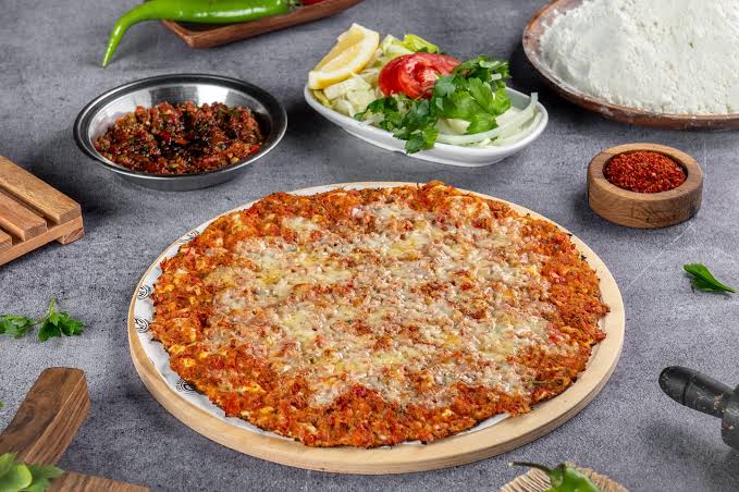 Antep Lahmacun Kaşarlı