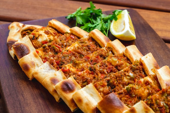 Kıymalı Pide